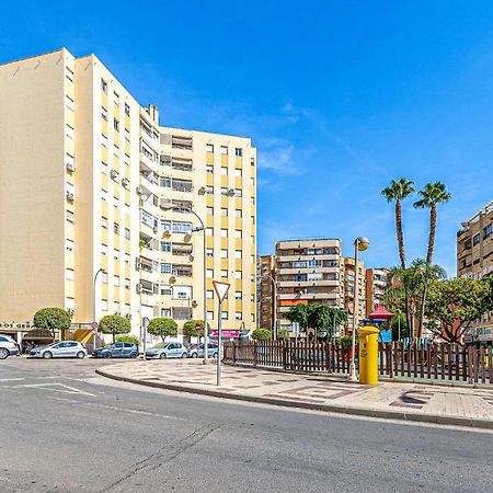 4 Bedroom Nice Apartment In Torremolinos Zewnętrze zdjęcie